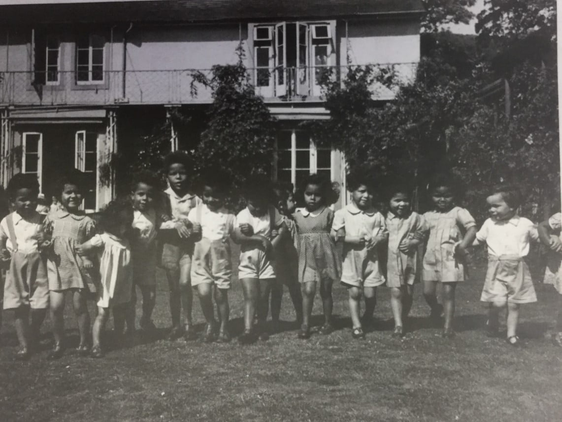 Children outside Holnicote House.